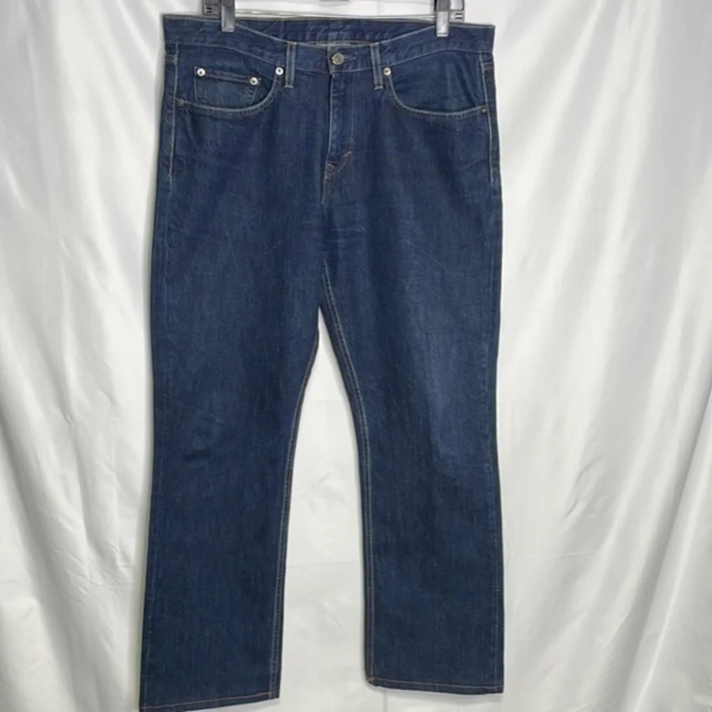 Banana republic Street fit.